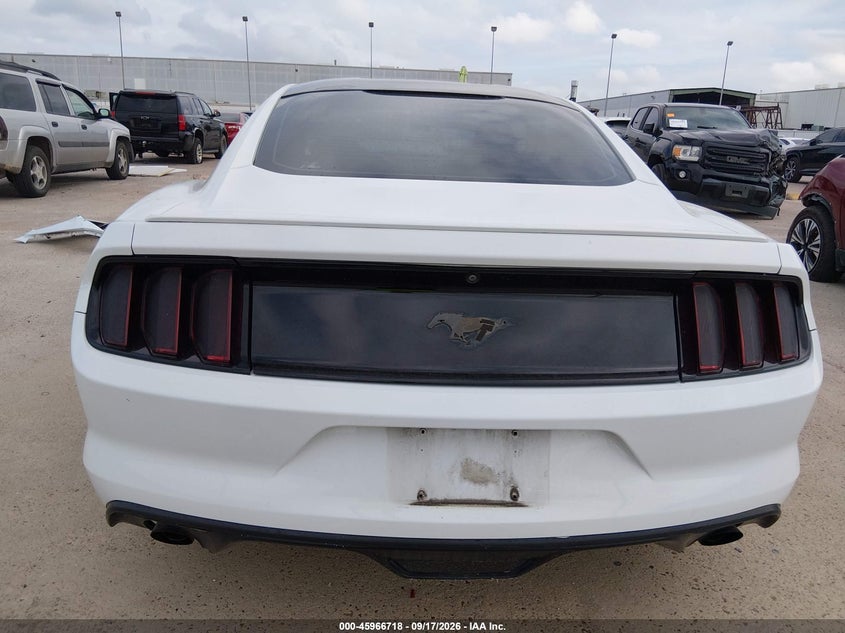 FORD MUSTANG - zdjęcie 17