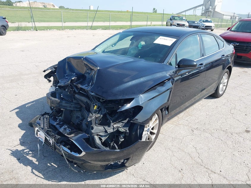 2019 Ford Fusion, Front End, IAAI, VIN 3FA6P0H76KR122359 — photo 2