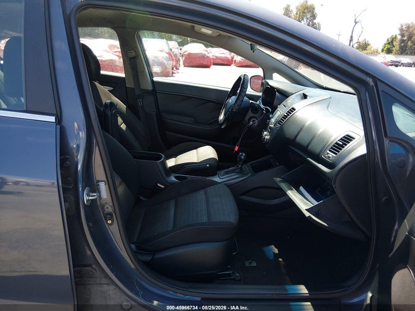 2014 KIA FORTE auction photo 5