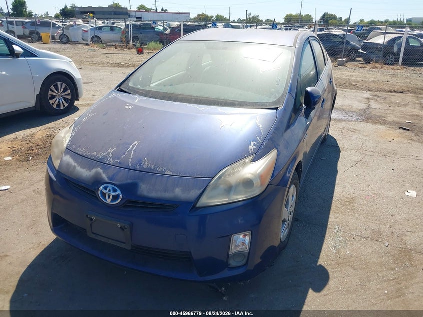 2011 Toyota Prius, Normal Wear & Tear, IAAI, VIN JTDKN3DU1B0285982 — photo 2