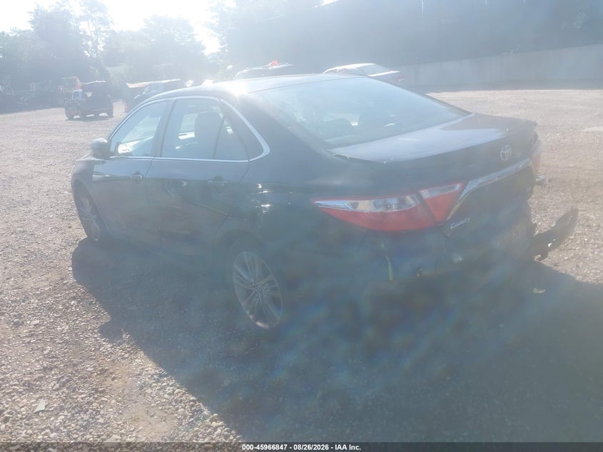2017 TOYOTA CAMRY auction photo 3