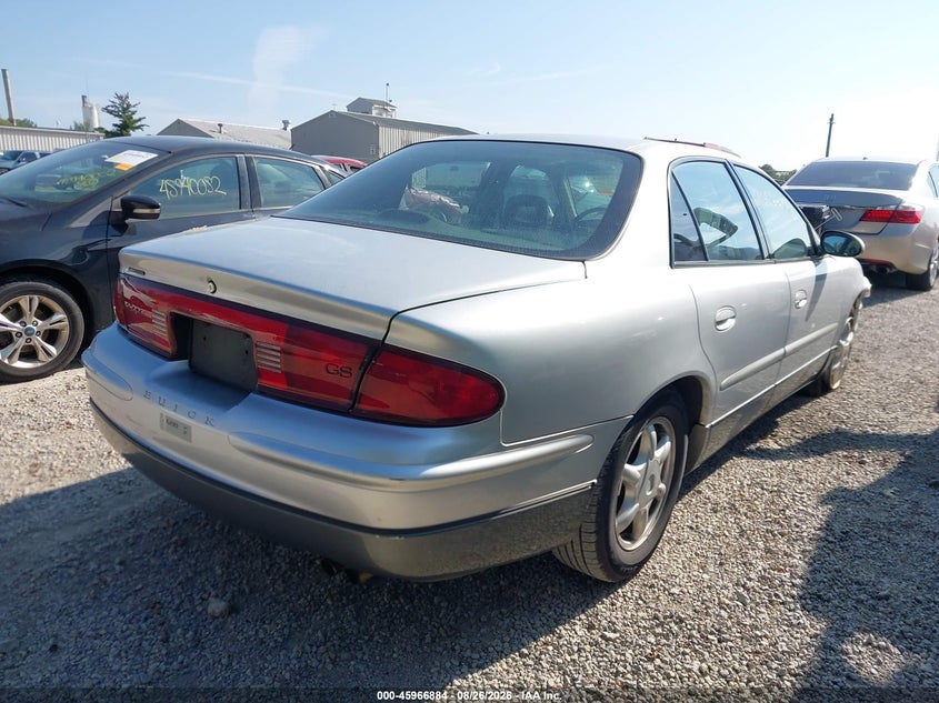 2002 BUICK REGAL auction photo 4
