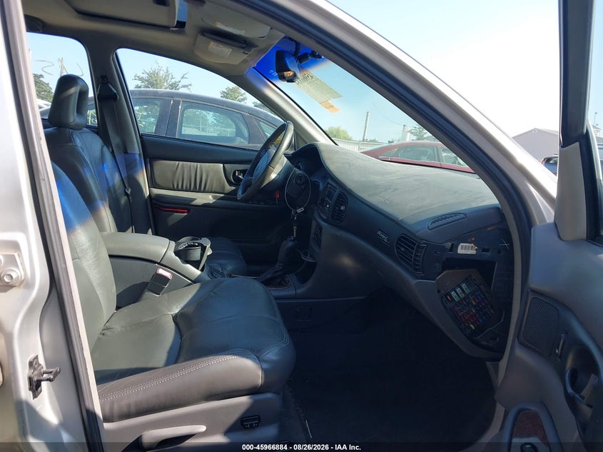 2002 BUICK REGAL auction photo 5
