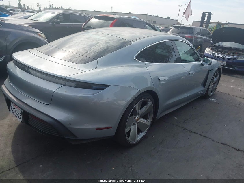 2021 PORSCHE TAYCAN auction photo 4