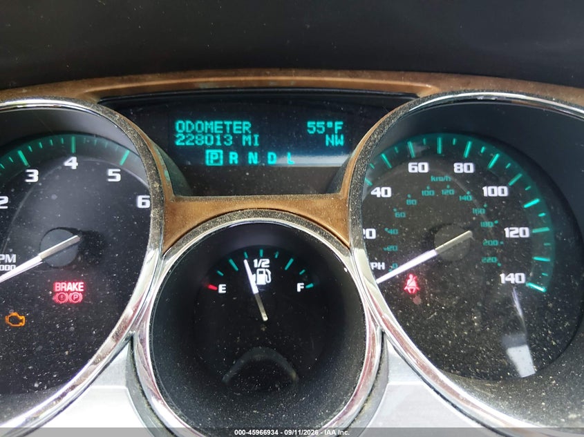 2011 BUICK ENCLAVE auction photo 7