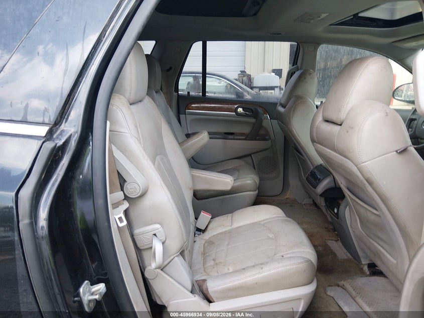 2011 BUICK ENCLAVE auction photo 8