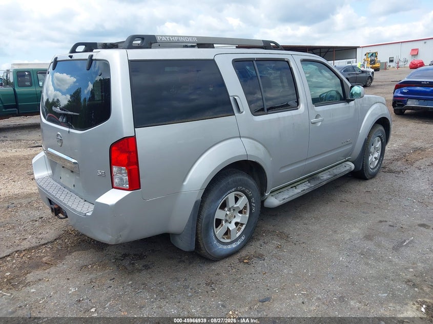 2005 NISSAN PATHFINDER auction photo 4