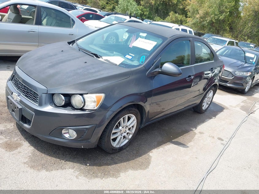 2012 CHEVROLET SONIC auction photo 2