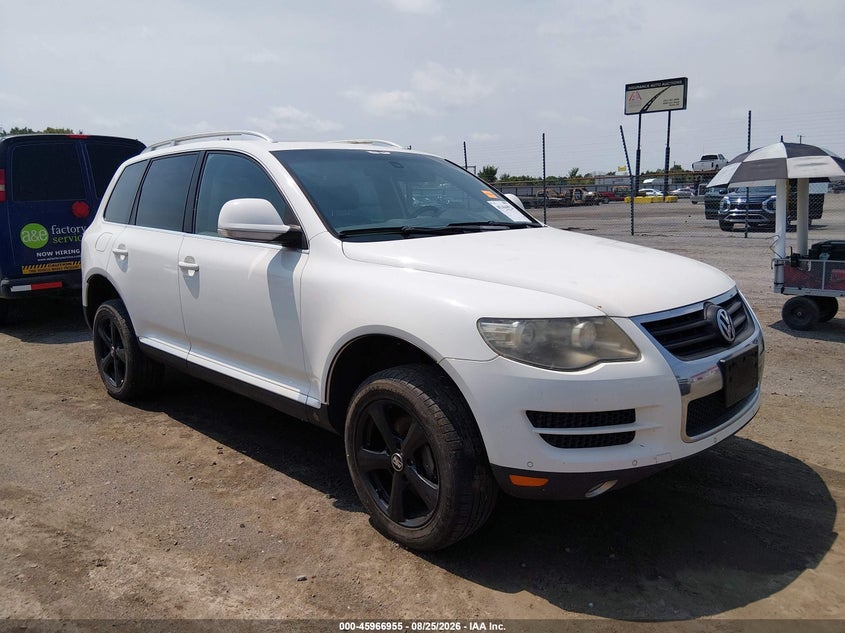 2009 VOLKSWAGEN TOUAREG 2 auction photo 1