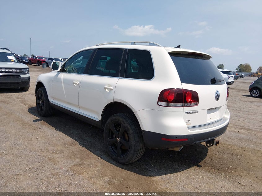 2009 VOLKSWAGEN TOUAREG 2 auction photo 3