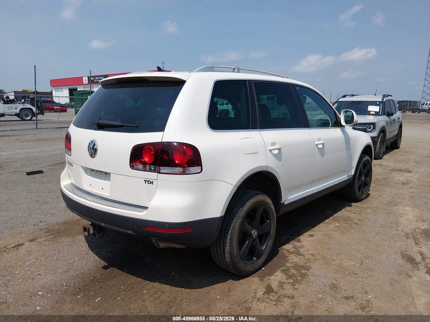 2009 VOLKSWAGEN TOUAREG 2 auction photo 4