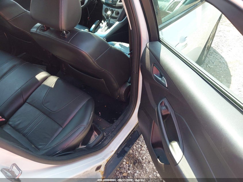 FORD FOCUS 2014 VIN 1FADP3K29EL226515