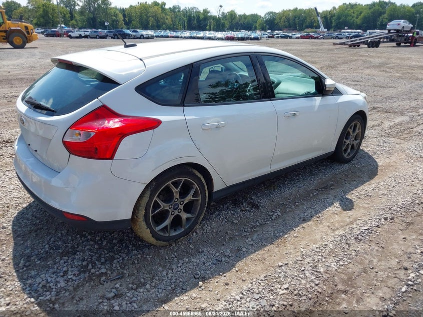 2014 FORD FOCUS auction photo 4