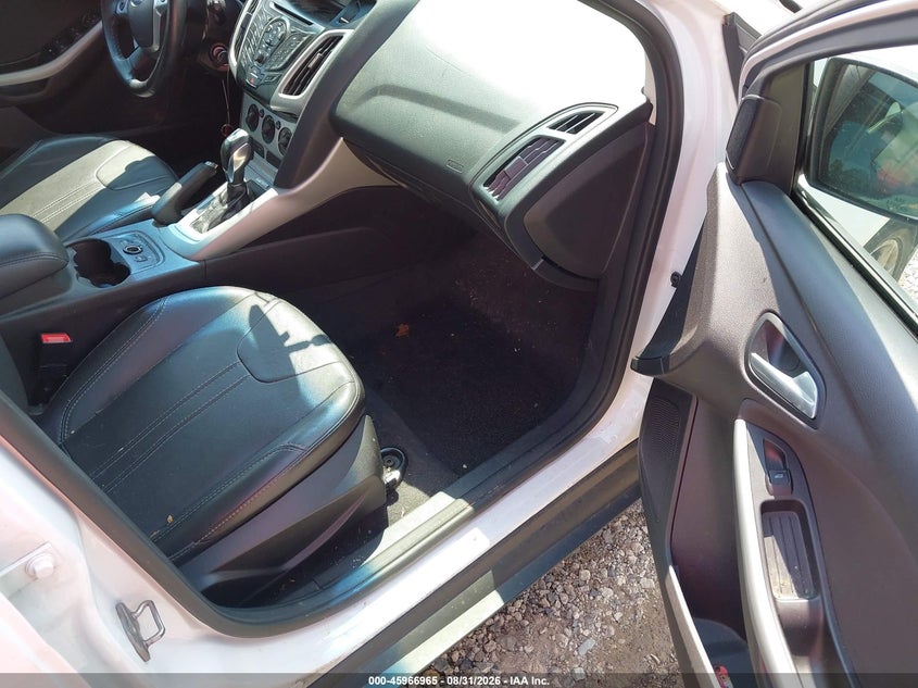 2014 FORD FOCUS auction photo 5