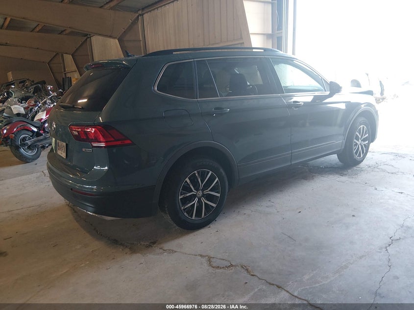 VOLKSWAGEN TIGUAN 2019 VIN 3VV2B7AX5KM138397