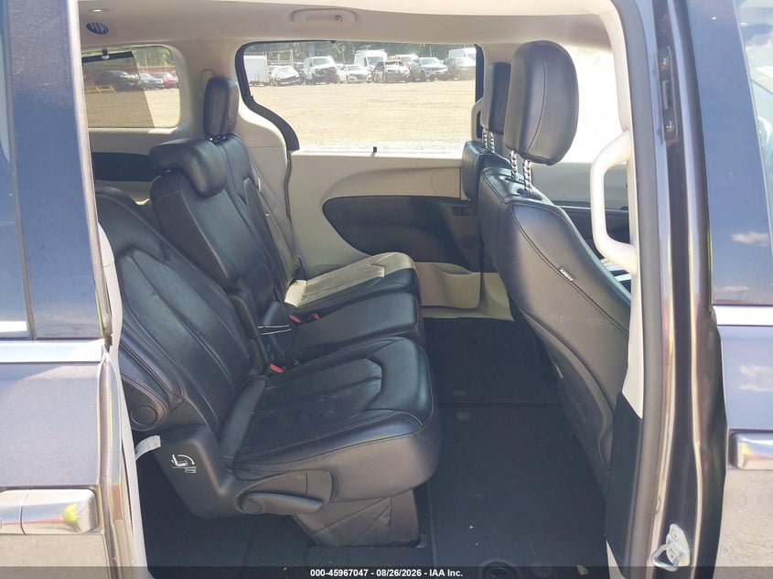 CHRYSLER PACIFICA 2018 VIN 2C4RC1BG9JR124421