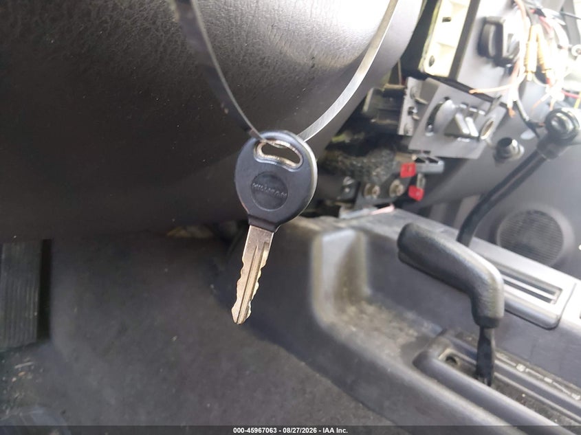 JEEP CHEROKEE 2000 VIN 1J4FF28S3YL208355