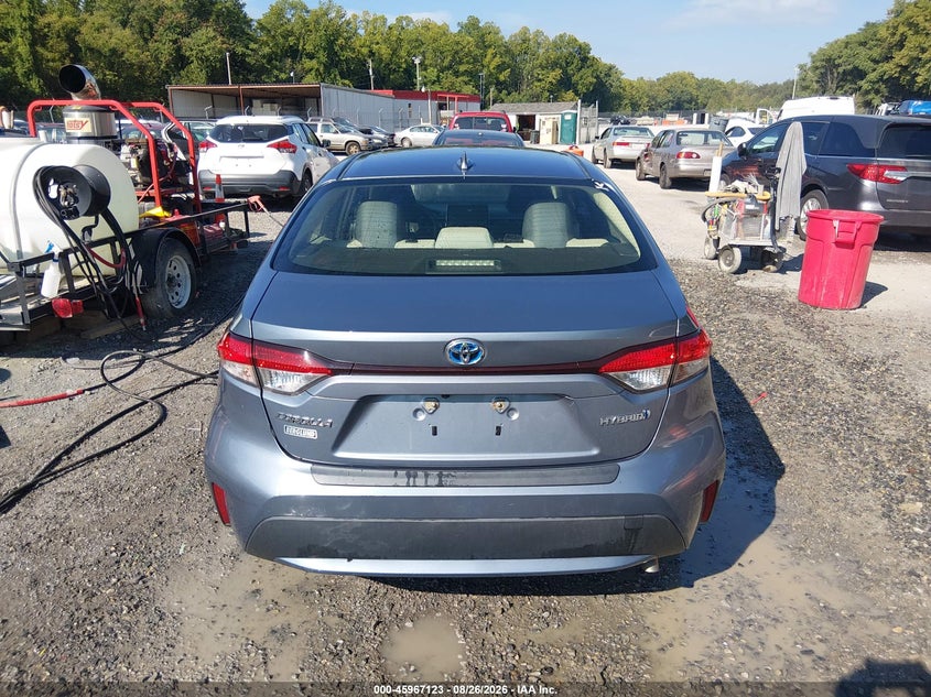 TOYOTA COROLLA - zdjęcie 17
