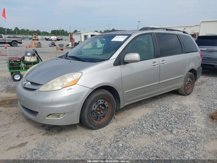 2007 Toyota Sienna, Звичайний знос, IAAI, VIN 5TDZK22C07S052269 — фото 2