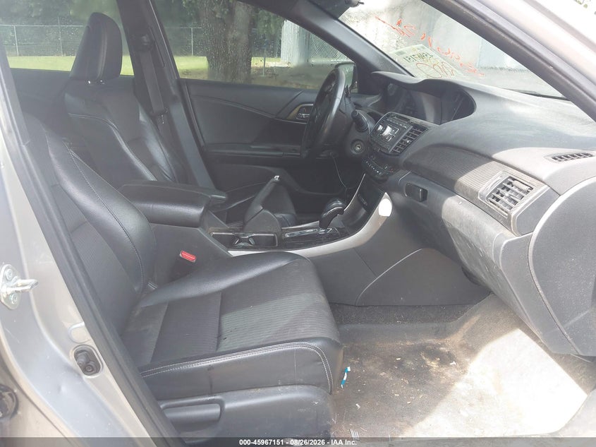 2016 HONDA ACCORD auction photo 5