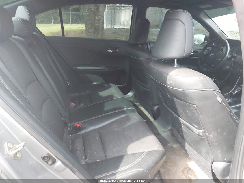 2016 HONDA ACCORD auction photo 8