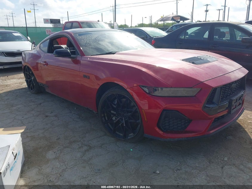 FORD MUSTANG - zdjęcie 1