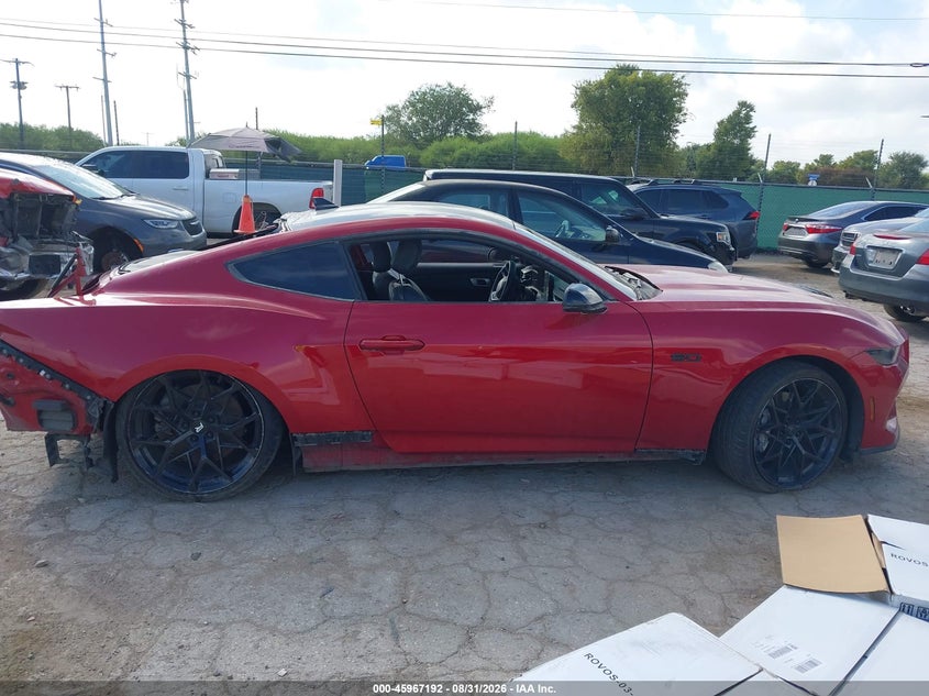 FORD MUSTANG - zdjęcie 14