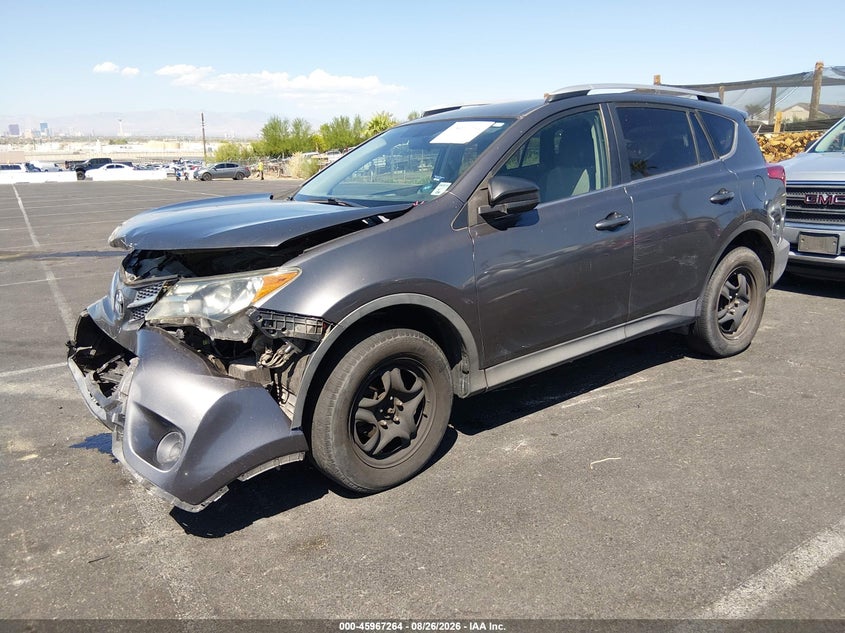 2013 Toyota RAV 4, Перёд и зад, IAAI, VIN 2T3ZFREV4DW012197 — фото 2