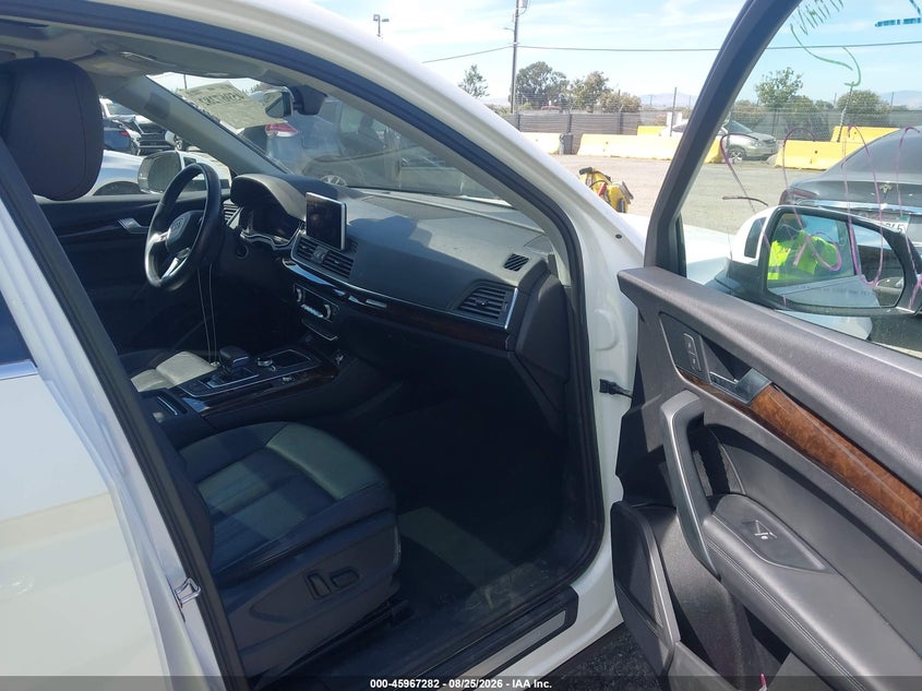 2019 AUDI Q5 auction photo 5