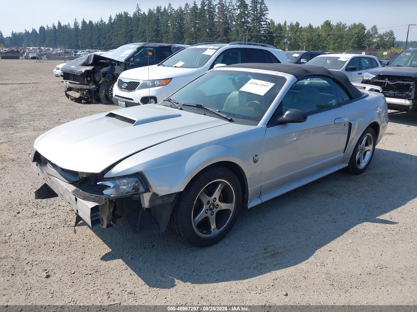 2004 FORD MUSTANG auction photo 2