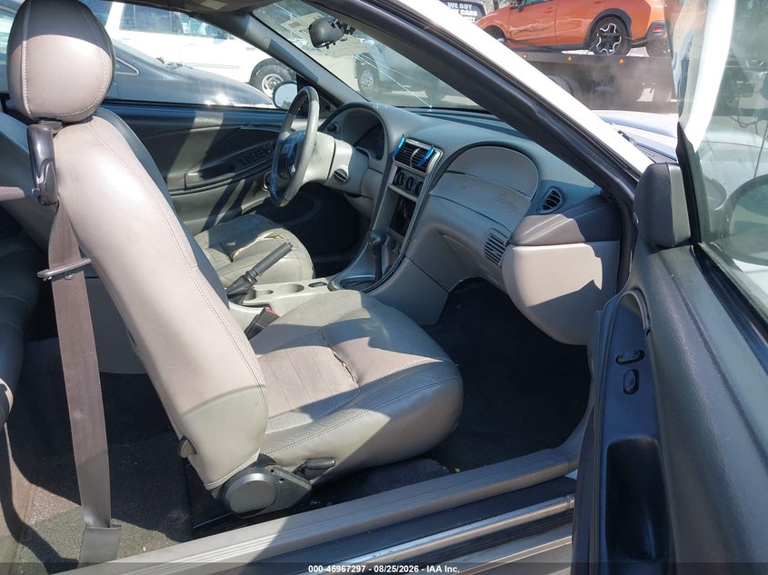 2004 FORD MUSTANG auction photo 5