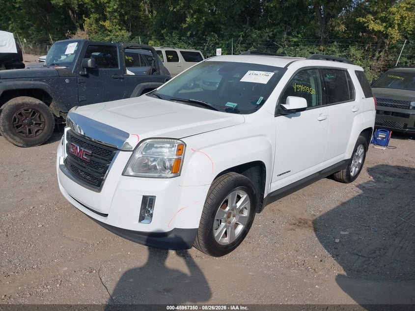 2013 GMC Terrain, Front End, IAAI, VIN 2GKALUEKXD6374100 — photo 2
