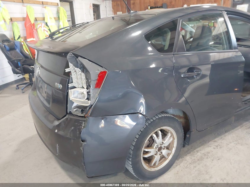 2010 TOYOTA PRIUS auction photo 6