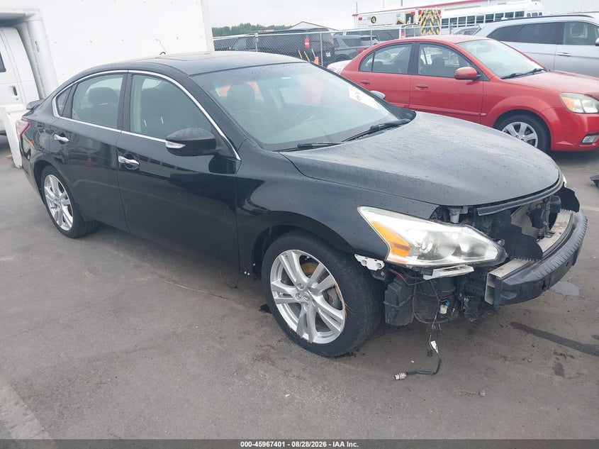 2013 NISSAN ALTIMA auction photo 1