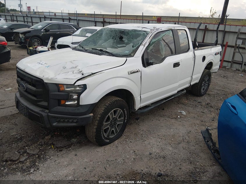 2015 Ford F-150, Rollover, IAAI, VIN 1FTFX1EF2FKE25287 — photo 2