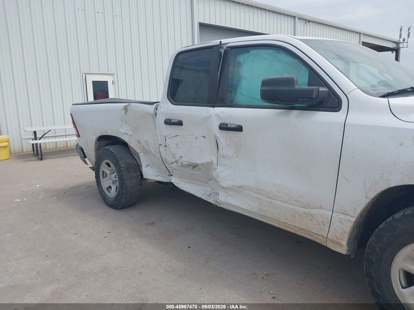 2023 RAM 1500 auction photo 6