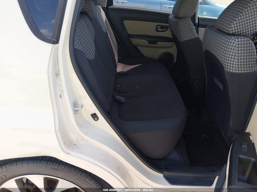 2013 KIA SOUL auction photo 8