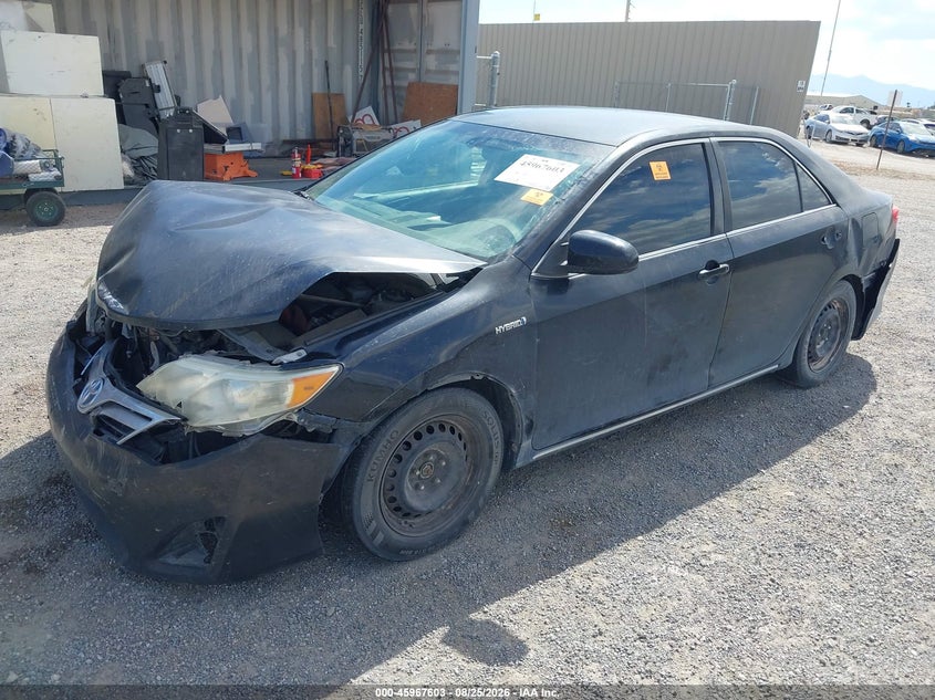2012 TOYOTA CAMRY HYBRID auction photo 2