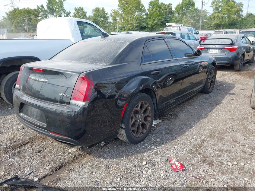 2016 CHRYSLER 300 auction photo 4