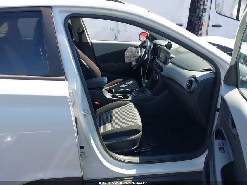 2020 HYUNDAI KONA auction photo 5