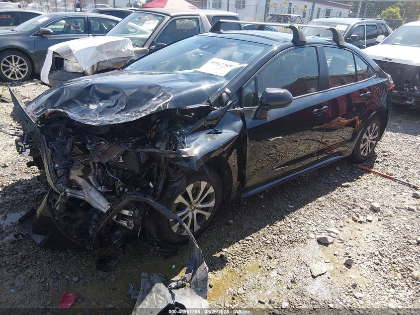 2022 Toyota Corolla, Front End, IAAI, VIN JTDEAMDE4NJ044407 — photo 2