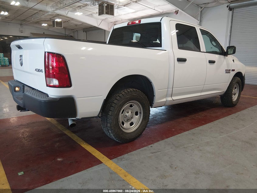 2016 RAM 1500 auction photo 4