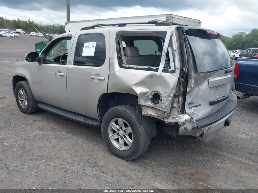 2007 GMC YUKON auction photo 3