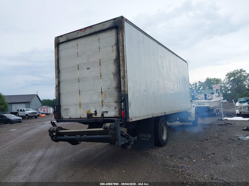 2003 FREIGHTLINER M2 auction photo 4