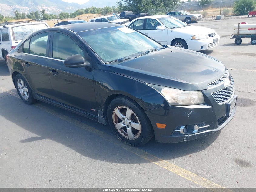 2011 CHEVROLET CRUZE auction photo 1