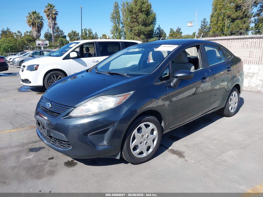 2011 FORD FIESTA — zdjęcie 2