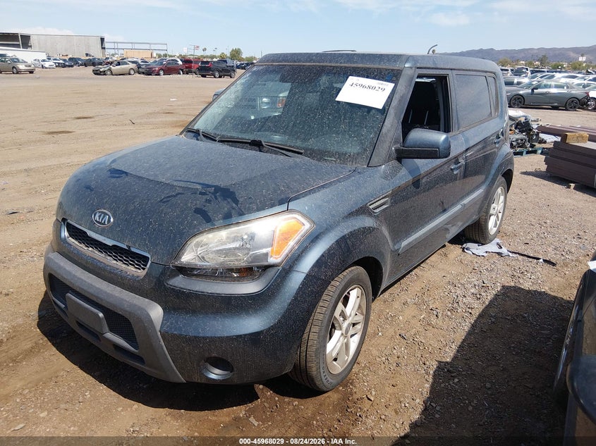 2011 Kia Soul, Normal Wear & Tear, IAAI, VIN KNDJT2A28B7336092 — photo 2