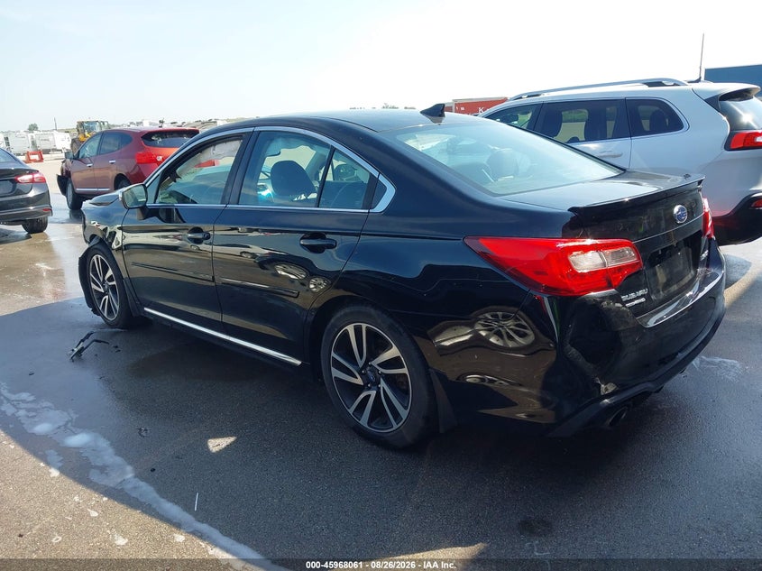 2018 SUBARU LEGACY auction photo 3
