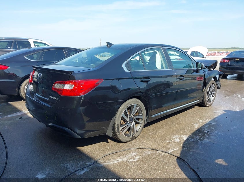 2018 SUBARU LEGACY auction photo 4