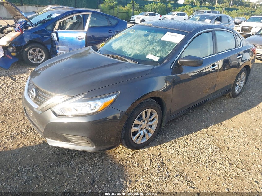 2018 NISSAN ALTIMA auction photo 2